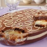 Sobremesa na Travessa de Brigadeiro e Creme Ninho