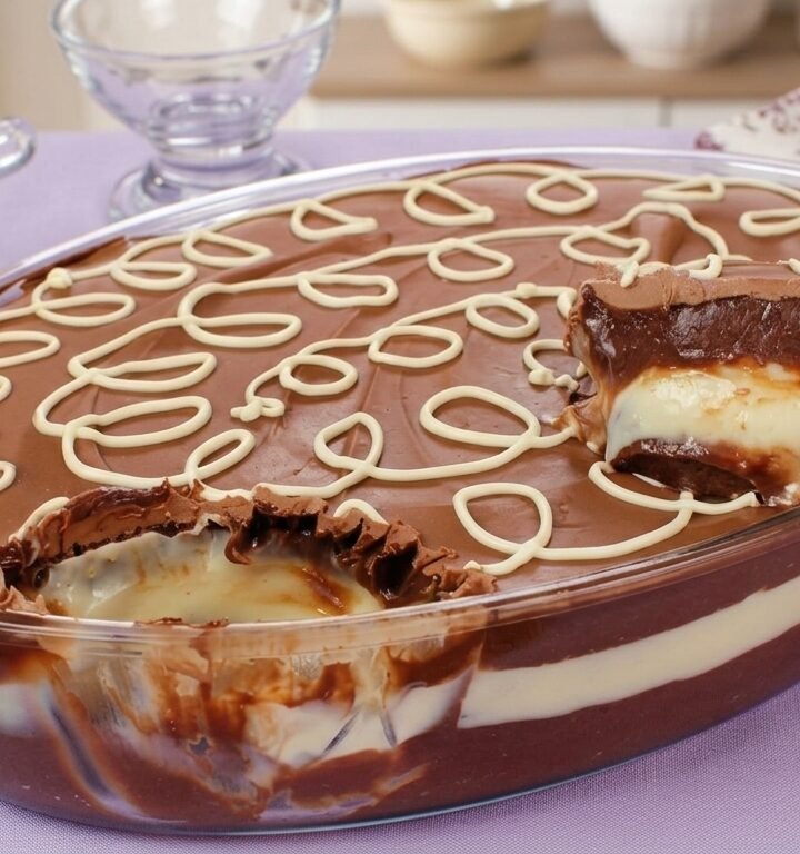 Sobremesa na Travessa de Brigadeiro e Creme Ninho