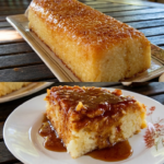 Bolo de Mandioca Caramelizado